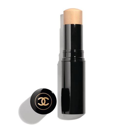 chanel multi use glow stick.